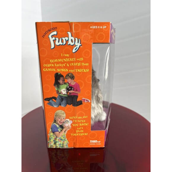 Gen 2 FURBY Gray Owl Grey Eyes White Feet Pink Ear C276A 0719A NIB SEALED - Picture 7 of 10